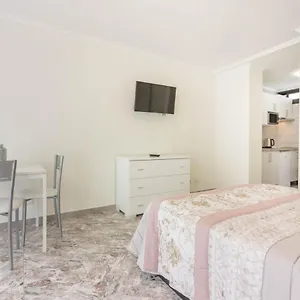 Tenerife Olympia Hotel-playa De Americas. Balcony, Sea View & Pool Apartment Playa de las Americas (Tenerife)