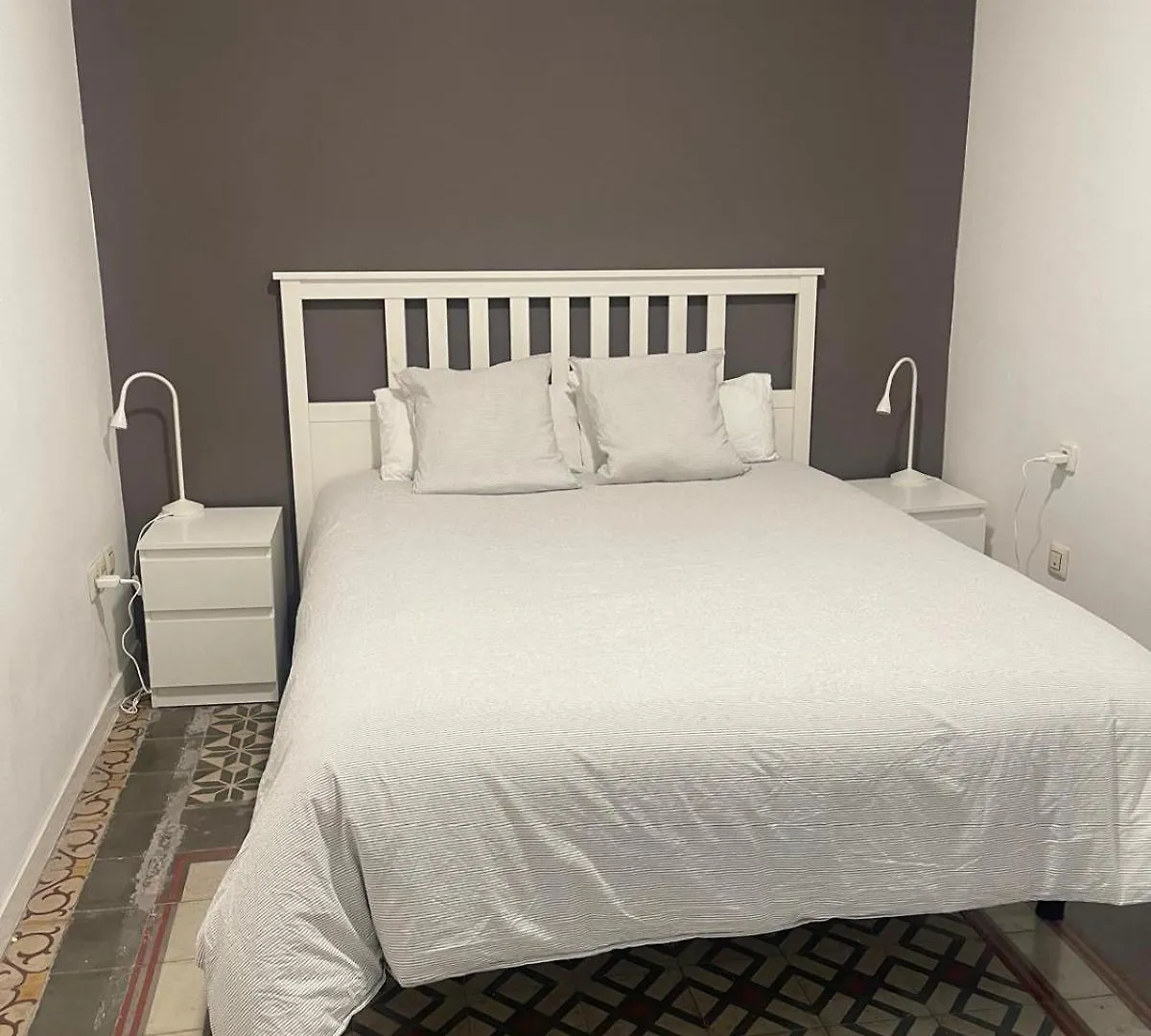 Urban Center Apartments タラゴナ 0*,