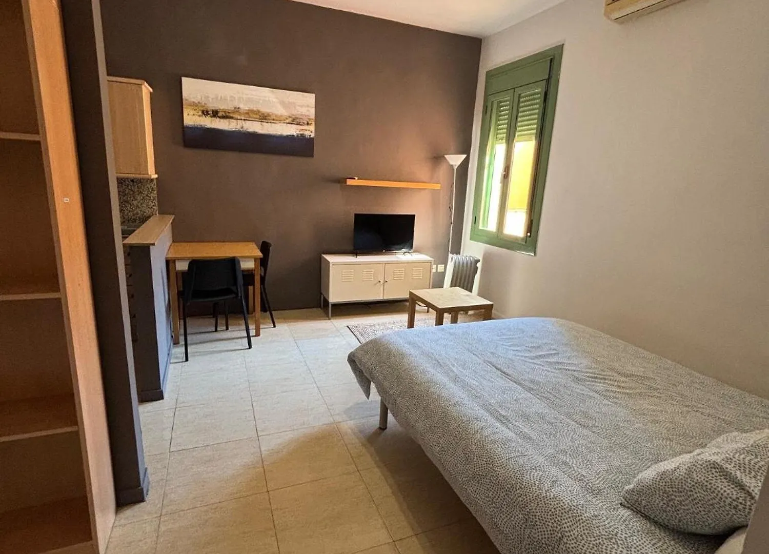 Urban Center Apartments タラゴナ